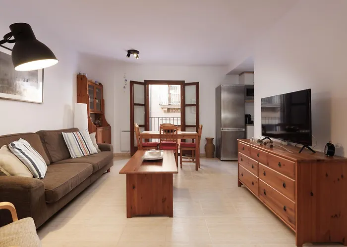 Appartement Lets Holidays Centric With Parking Tossa
