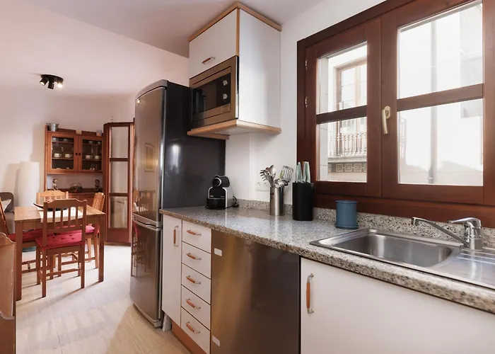 Lets Holidays Centric With Parking Tossa Appartement Tossa de Mar