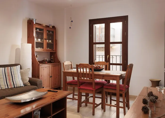 Apartment Lets Holidays Centric With Parking Tossa